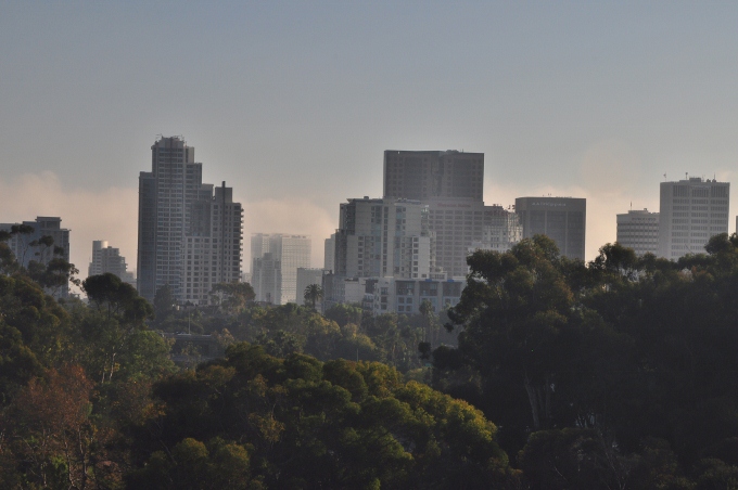 fog rolls in on San Diego's downtown section